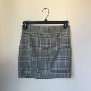 Zara Plaid Mini Skirt size M